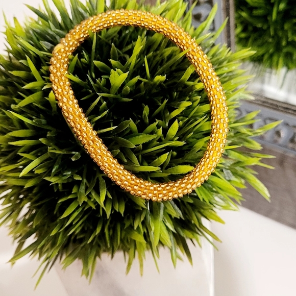 Reduced!  Gold Seed Bead Bracelet - Picture 2 of 4